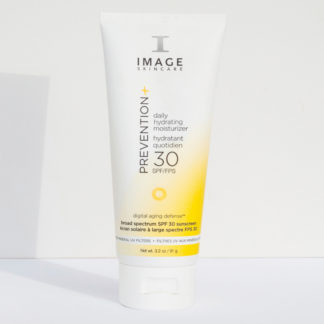 PREVENTION+ daily hydrating moisturizer SPF 3...